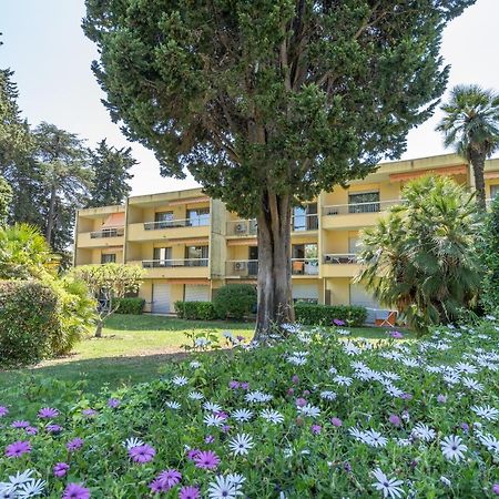 VVF Villages Les Eucalyptus à Juan Les Pins Exterior foto